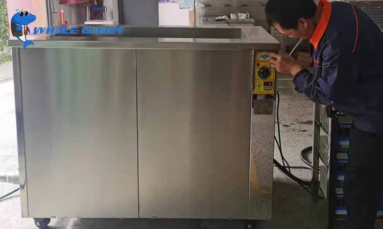 How does laboratory ultrasonic cleaner clean the pH electrode?