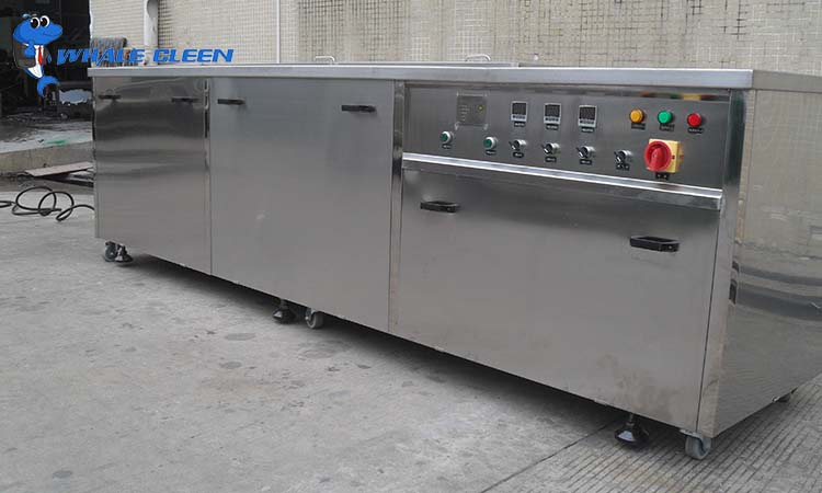 Technical characteristics of foreign industrial cleaning machines