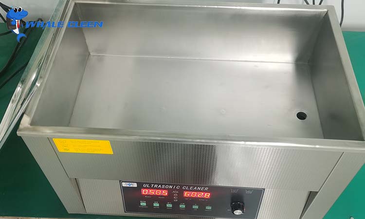 Use a medical ultrasonic cleaning machine to remove rust