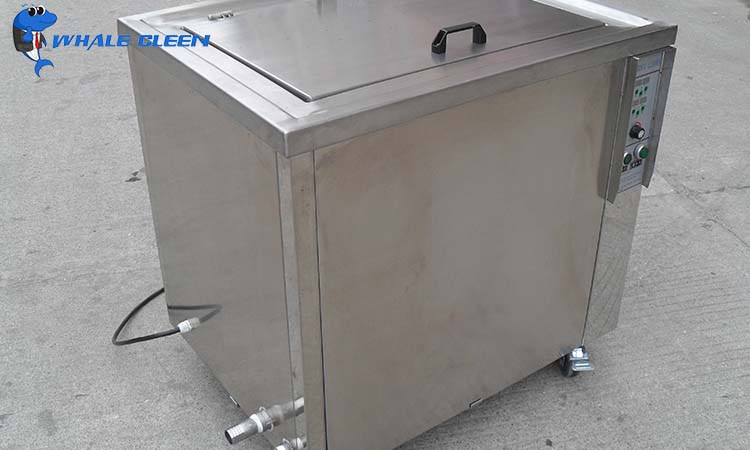 How long can the ultrasonic cleaner be used continuously?