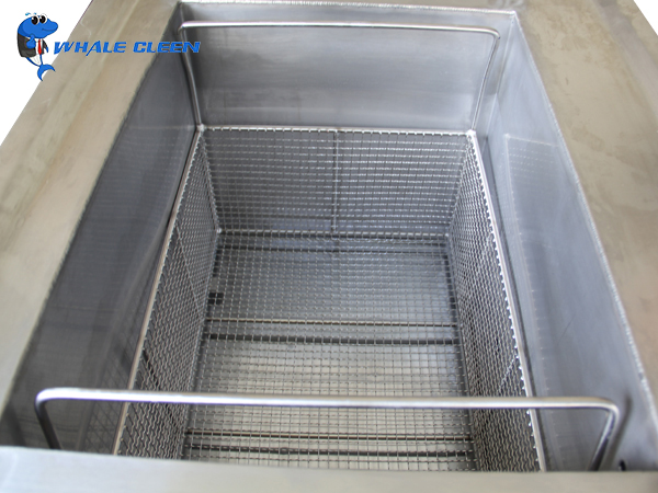 Medical ultrasonic cleaning machine