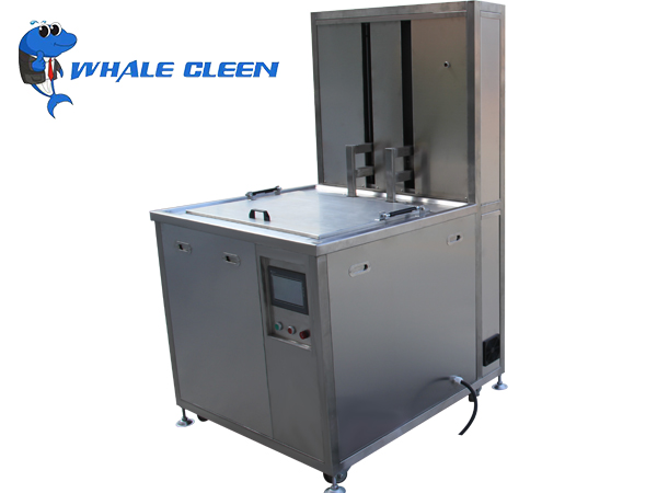 Lifting and throwing type ultrasonic cleaning machine