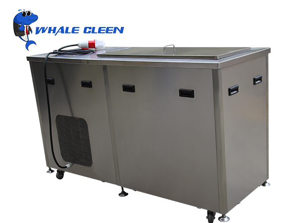 Gas phase refrigeration ultrasonic cleaning machine