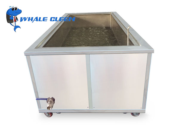 Bubble ultrasonic cleaning machine