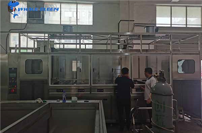 Positive and negative pressure and composition structure of ultrasonic cleaning machine