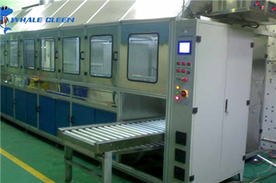 What are the features of an automatic ultrasonic cleaning machine?