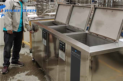 A detailed description of an automatic ultrasonic cleaning machine for metal parts