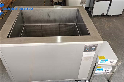 What are the well-known ultrasound cleaning equipment manufacturers?