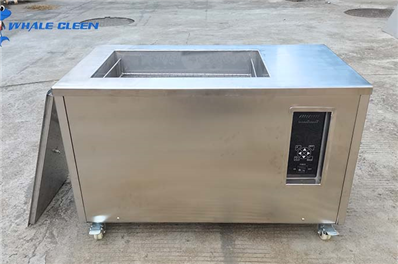 What are the advantages of the ultrasonic cleaning machine itself? One of the transducer's good or bad distinctions!
