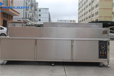 The main function and cleaning method of industrial ultrasonic cleaning machine