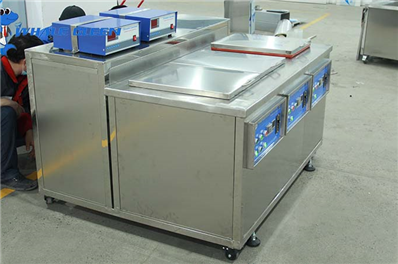 Application and Considerations of Ultrasonic Cleaning Machine in Medical Device Cleaning