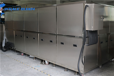 Ultrasonic Cleaning Machines: Efficient Cleaning for Plastic and Metal Molds